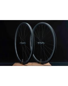 Asymmetric UltraLite 700C Carbon Wheelset Disc 35mm Deep 28mm Wide TC35-28A 
