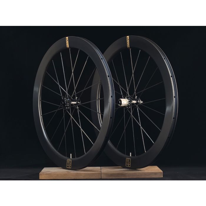 Customize 700C Stealth Carbon Spoke Wheelset Disc 38mm Wide