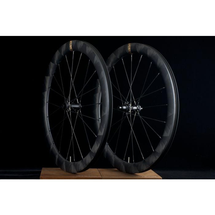 Customize UltraLite 700C Carbon Disc Wheelset 31mm Wide All Road Gravel